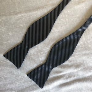 Black & Silver Striped Bow Tie